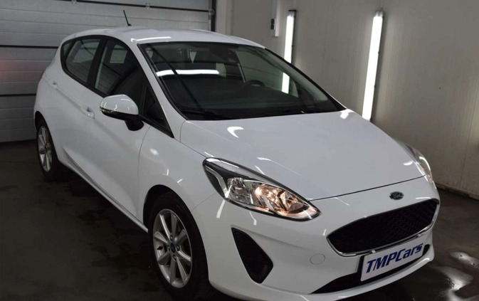 Ford Fiesta cena 49899 przebieg: 66250, rok produkcji 2020 z Czarnków małe 254